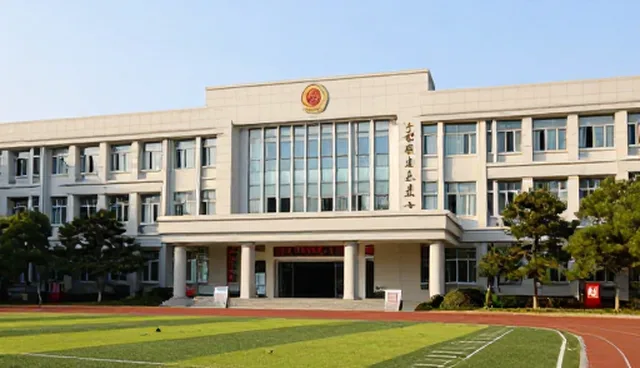 技术选型中的关键考量因素与实践路径